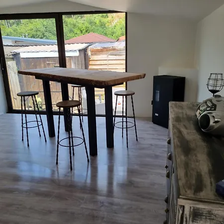 Le Petit Ecrin, Caravane Residentielle Trois-Ponts