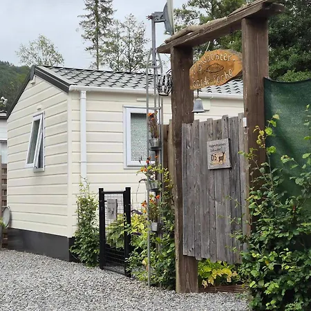 Летний дом Le Petit Ecrin, Caravane Residentielle
