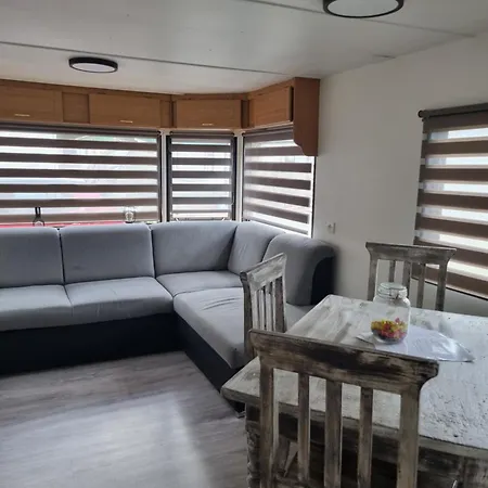 Le Petit Ecrin, Caravane Residentielle Country house Trois-Ponts